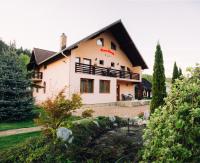 Villa with Garden View