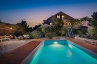 Apartments Dalmatinska Kuća - B&B Milna