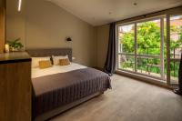 Poet Apartments - B&B Odesa