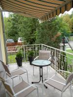 Large Apartment with Balcony