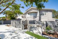 Park Avenue Townhouse Retreat Brisbane Sleeps 10 - B&B Brisbane