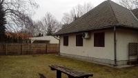 Picurka Apartman - B&B