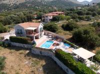 Villa de 3 dormitorios con piscina privada