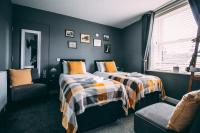 Doppel- oder Zweibettzimmer
