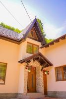 Pensiunea La Cernat - B&B