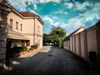 Restaurant Pansion Wien - Ferienwohnung Čierny Brod