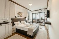 Double Room with Lake View