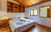 Three-Bedroom Apartment with Balcony and Sea View
