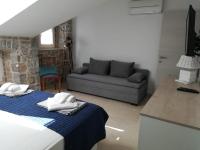 Triple Room with Sea View one