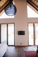 Queen Room with Garden View