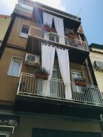 Appartamento con Balcone