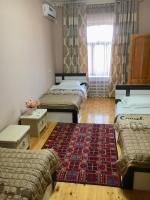 Chambre Triple avec Salle de Bains Privative