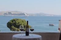 Doka Center Apartments - Ferienwohnung Saranda