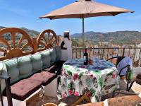 Casa Mandarina centro de Cómpeta con chimenea y terraza con vistas By AndaraHolidays - B&B Cómpeta
