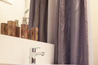Apartment mit Balkon und Bergblick