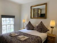 Deluxe Double Room - Dundas
