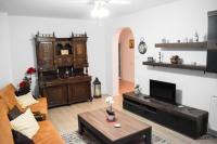 Spacious and cozy 3BD+Terrace Couples Apartment - B&B Timişoara