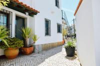 Estoril Prime Stay (Private Garden) beach 1km - B&B
