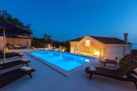 Rustic Villa Nina - Dalmatian Stone Mansion - B&B