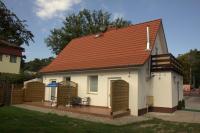 Dom przy plaży - Bed and Breakfast Dźwirzyno