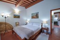 Two-Bedroom Apartment - Split Level (4 Adults)
