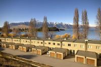Esplanade Queenstown by Staysouth - B&B