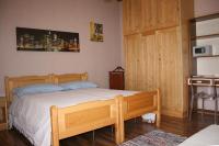 Standard Double or Twin Room with Private Bathroom