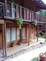 Bungalow (8 Adults)