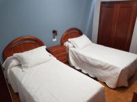 Twin Room with Bathroom