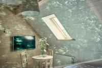 Doppel-/Zweibettzimmer mit Balkon