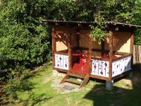 Dreibettzimmer mit Bergblick