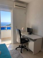 Studio mit Meerblick