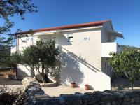 Apartments Zora - Ferienwohnung Rogoznica