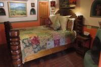 Suite mit Queensize-Bett und Whirlpool