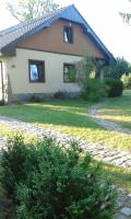 Domek pod Pobierowem - B&B