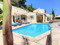 3 Bedrooms Villa near Cannes - Pool & Jacuzzi - Sea View - B&B Mandelieu-la-Napoule