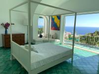 Habitación Doble Deluxe con balcón y vistas al mar