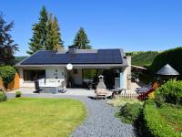 B&B Filly - Luxurious Holiday Home with Jacuzzi and Sauna in Houffalize - Bed and Breakfast Filly