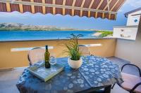 Apartmani Komešić - B&B