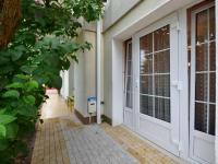 Camera Tripla Economy