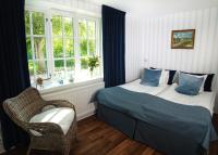 Kleines Zweibettzimmer