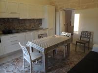 Apartamento con balcón