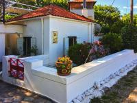 Blumenhaus (Spiti Louloudia) - B&B Paralía Sergoúlas