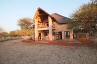 Four-Bedroom Lodge