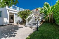 Suite with Garden View