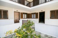 Apartments Hotel Magani - B&B Kalá Nerá