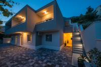 Apartmani Spiline - Mia - Chambres d'hôtes Baška Voda