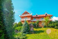 B&B Bukovel - Sadyba u Halyny Sunrise - Bed and Breakfast Bukovel