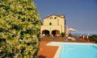 B&B Pietra Ligure - CASA VACANZE SANTI - Bed and Breakfast Pietra Ligure