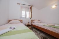 Appartamento Comfort con 2 Camere da Letto e Balcone